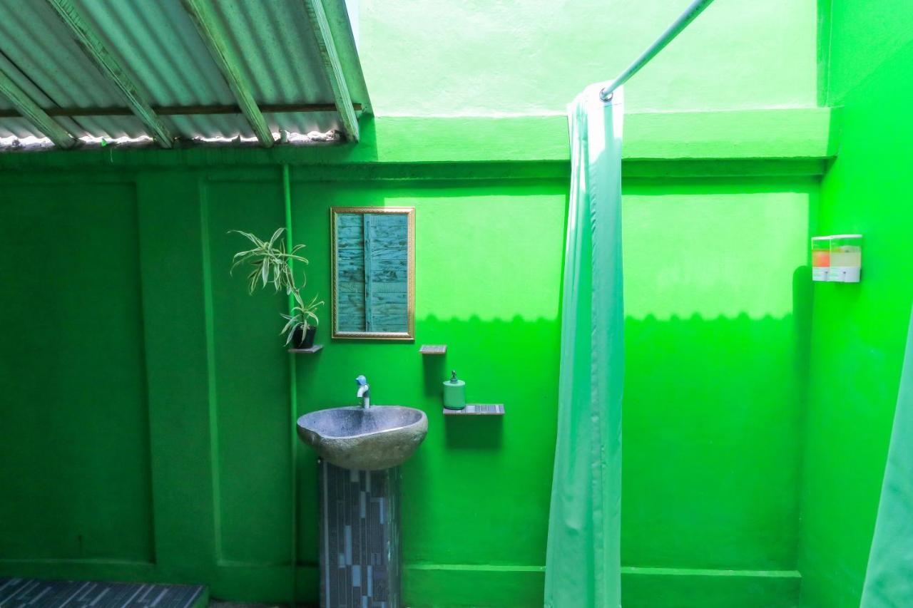 The Green Groves Lembongan Exterior photo